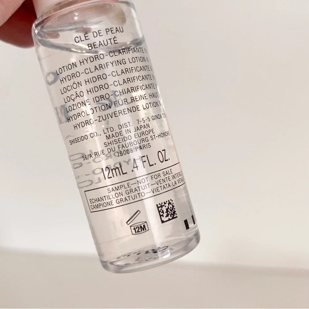Cle de peau hydrating lotion